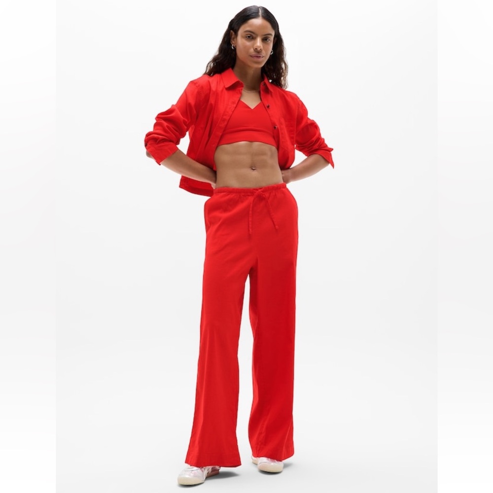 NWT Athleta Red Paradise Mid Rise Wide Leg Pants, size L
